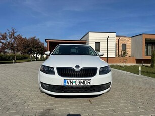 Skoda Octavia 1.6 TDI DSG Style