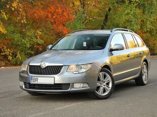 Skoda Superb 2.0 TDI DSG FAMILY