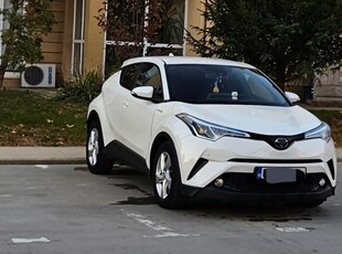 Toyota C-HR 1.8 HSD 4x2 CVT C-enter