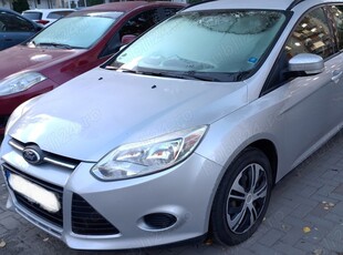 Vând Ford Focus 2012