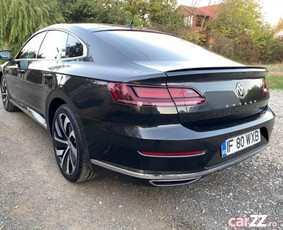 Volkswagen Arteon R-Line 2.0 TDI DSG 2018 Navi Bord-Digital