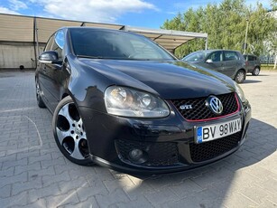 Volkswagen Golf 2.0 FSI GTI DSG