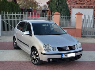 volkswagen polo 1,2 benzina an 2003 euro 4 toate actele la zi fiscal pe loc