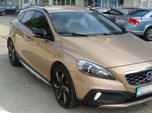 Volvo V40 T5AWD Aut. Momentum