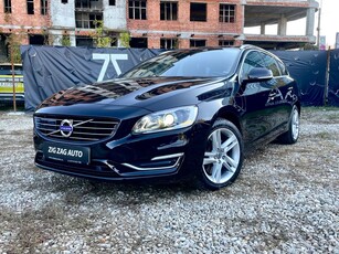 Volvo V60 D6 Plug-In-Hybrid AWD Geartronic Summum