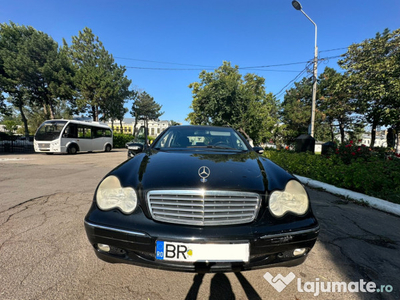 Mercedes C200 Kompressor T-Model cu GPL