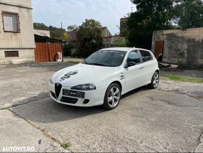 Alfa Romeo 147 1.6 T.S. 16V Corse