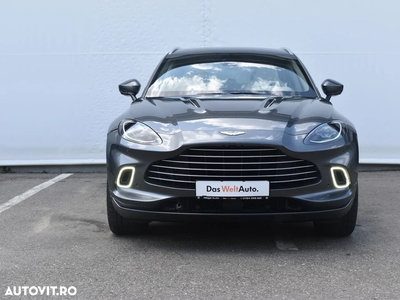 Aston Martin DBX