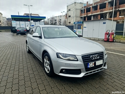 Audi A4 B8 multitronic xenon