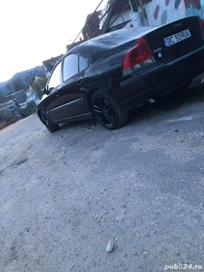 Auto volvo s60 d5 2004