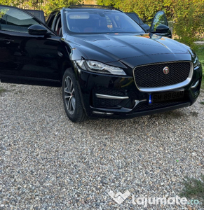 Jaguar F-pace masina