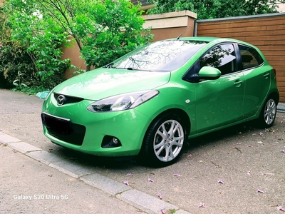 Mazda 2 1.4 i 124500km!!!