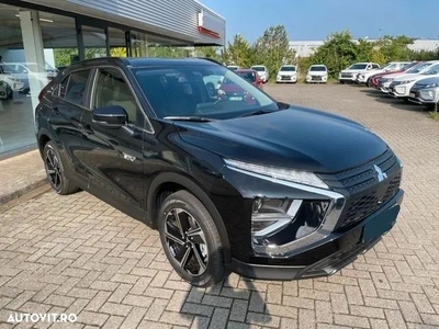 Mitsubishi Eclipse-Cross Plug-In Hybrid 4WD Basis