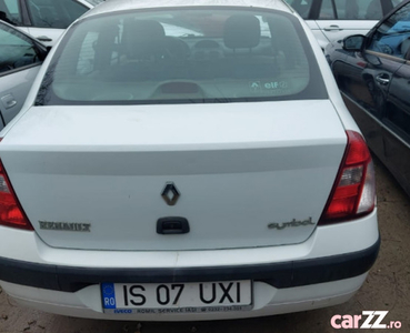Renault clio symbol an 2007 1.5dci