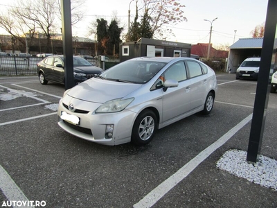 Toyota Prius DAPEROM AUTO SELECTION