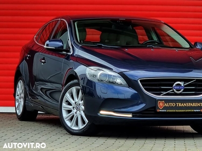 Volvo V40 Cross Country D2 Summum