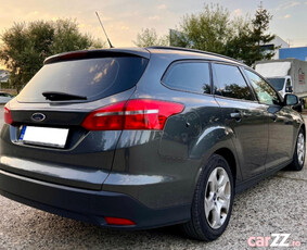 FORD Focus 1.0 Ecoboost Titanium