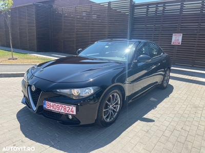 Alfa Romeo Giulia 2.0 Turbo 16V AT8