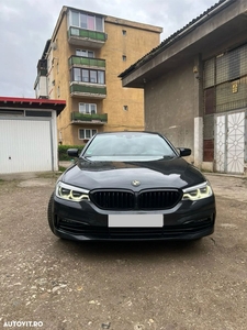 BMW Seria 5 520d xDrive AT