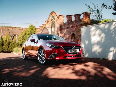 Mazda 3 SKYACTIV-D 150 Exclusive-Line