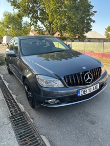 Mercedes-Benz C220 Ciocanesti