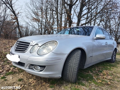 Mercedes-Benz E 200 T Kompressor Automatik Avantgarde