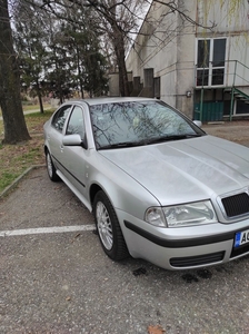 Skoda Octavia 1, benzina 2.0 Pitesti