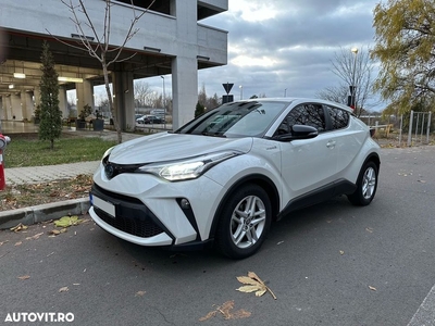 Toyota C-HR 1.8 HSD 4x2 CVT C-enter