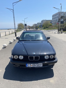 Vând BMW seria 7 e32 an 1990 Constanta