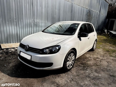 Volkswagen Golf 1.6 TDI DPF Style