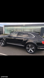 Bentley Bentayga V8