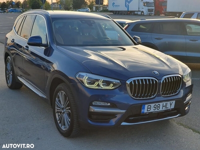 BMW X3 xDrive20i AT Luxury Line