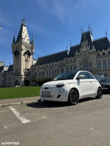 Fiat 500 500e La Prima