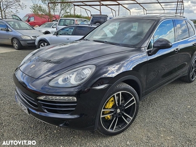 Porsche Cayenne 3.0 L V6