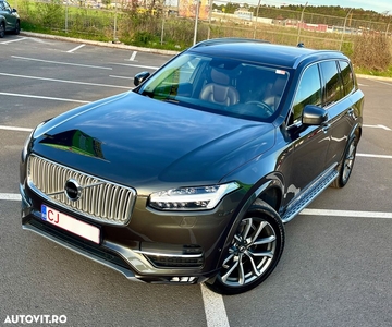 Volvo XC 90 D5 AWD Geartronic Inscription