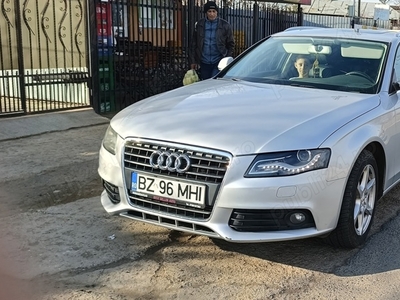 audi a4 b8. 2.0 CAGA.