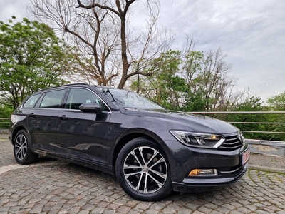 Passat 2.0 tdi 150cp an2019 Distronic Navi10.5inch Clima Jante