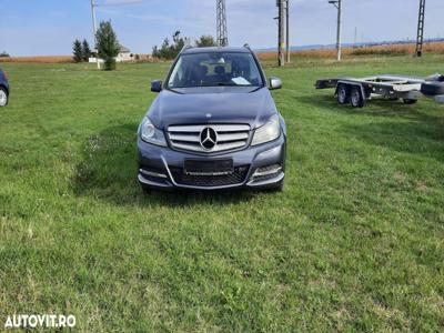 Mercedes-Benz C 220 CDI BlueEFFICIENCY T-modell