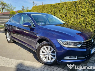 Volkswagen Passat 2.0 TDI BMT Comfortline DSG7 albastru perlat ca ceru