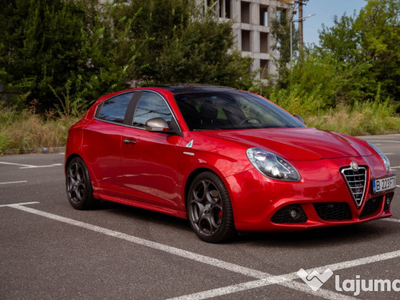 Alfa Romeo Giulietta Rosso Competizione