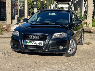 Audi A3 Sportback 1.6 TDI S-tronic Attraction