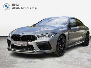 BMW M8 AT