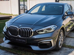 BMW Seria 1 118i Aut. Luxury Line