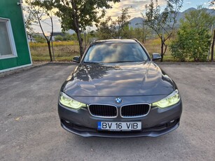 BMW Seria 3 320d Touring xDrive Aut. Advantage