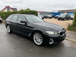 BMW Seria 5 520i AT