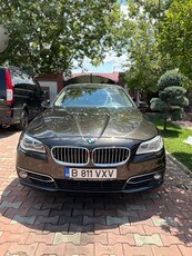 BMW Seria 5 525d xDrive AT