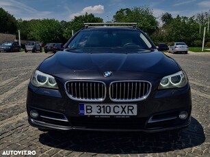 BMW Seria 5 525d xDrive Touring Aut. Luxury Line