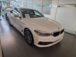 BMW Seria 5 530e