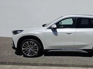 BMW X1 xDrive25e AT