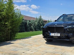 BMW X7 xDrive40i AT MHEV